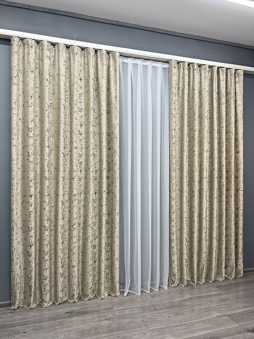 Комплект готовых штор VR-Textil Бархат Mirage № 2032ш Бежевый 150х275 см 2 шт (33-1073) Киев - изображение 4