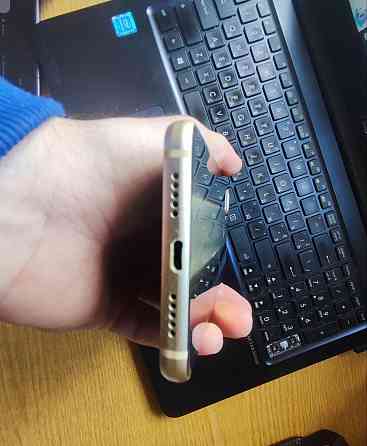 Смартфон ZTE Blade V9 3/32GB Gold Київ