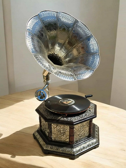 Грамофон діючий вінтажний Київ - фото 1