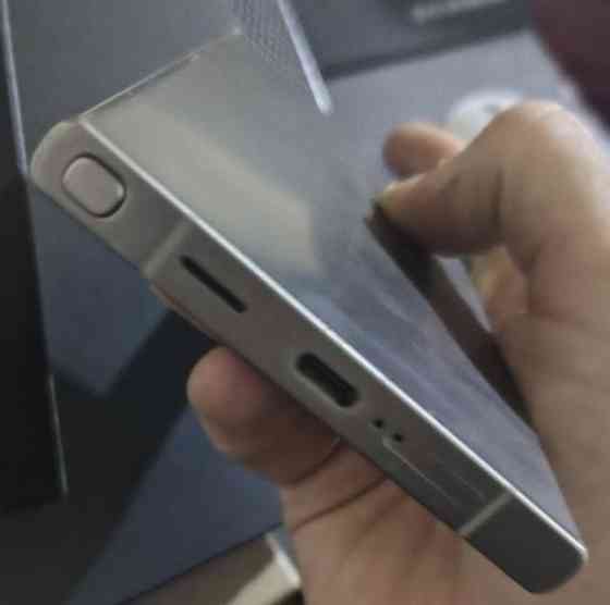 Смартфон Samsung S24 Ultra. Киев