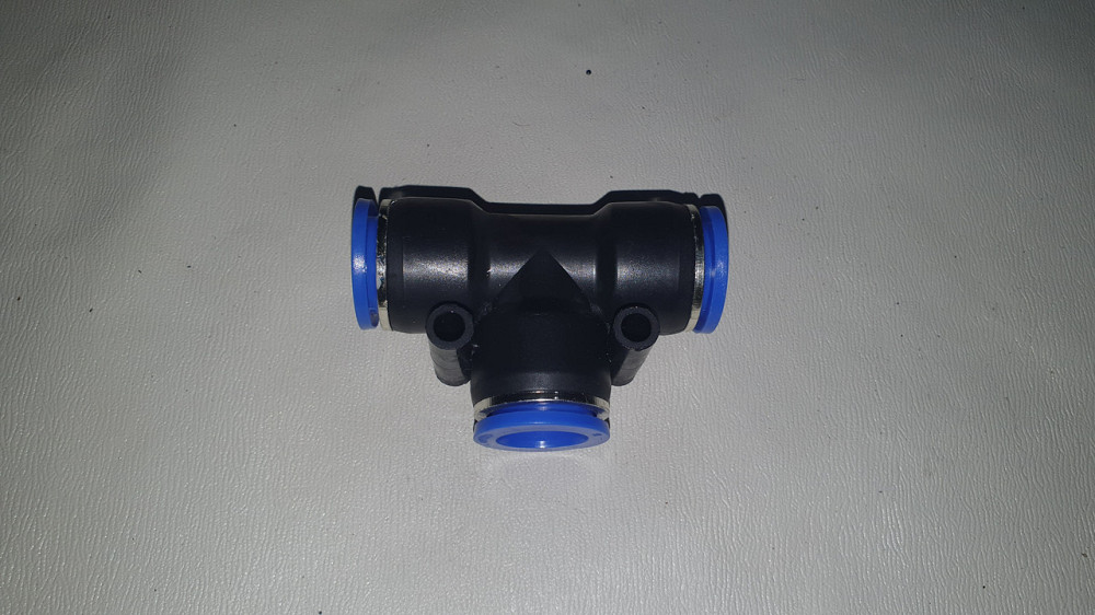 Соединитель аварийный тройник пластиковый 15*15*15. Rider. Харьков - изображение 1