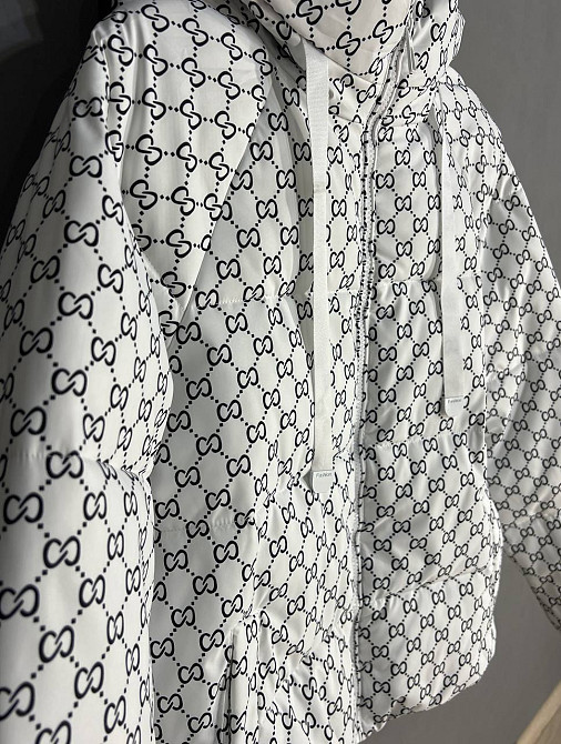 Куртка жіноча Haiziyuan 1630 візерунок середня довжина з капюшоном біла, білий, L Київ - фото 4