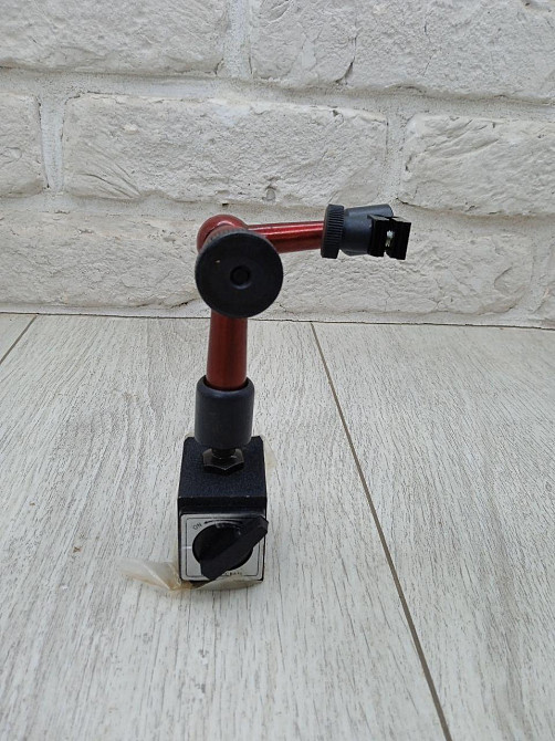 Шарнирная магнитная стойка 160 мм – компактное металлическое основание с регулировкой для индикатора. Харьков - изображение 1