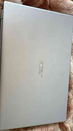 Ноутбук Acer стан 10/10 Киев