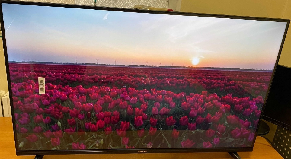 NEW 2025 телевізор Samsung 4К Smart TV 42' 2/16 GB IPS голосовий пульт Київ - фото 5