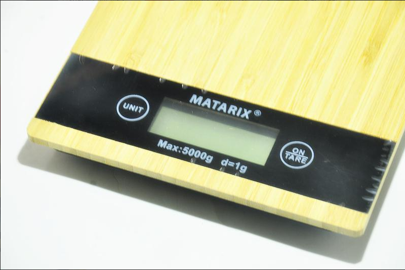 Ваги кухонні MATARIX MX-406 5кг WOOD-13003 на батарейках 2АА Одеса - фото 4
