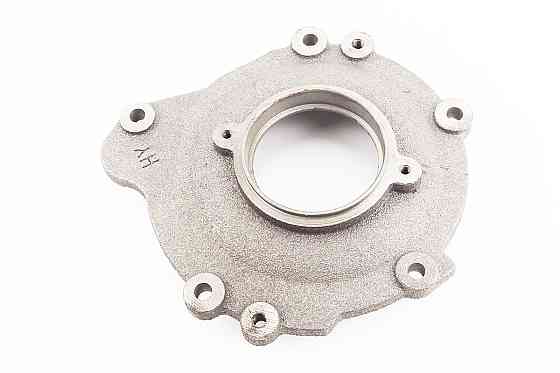 Кришка блока двигуна ліва (з боку маховика) 5отв. R190N/195NM Тип 2 Київ