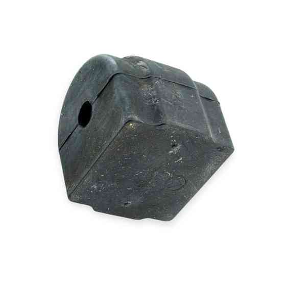 Втулка заднього BMW 5 (F10) (d-12 мм) стабілізатора Мукачево