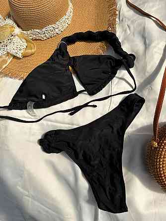 Жіночий роздільний купальник асиметричний Чорний S Харків