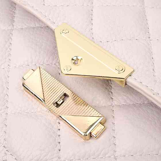 Утонченная женская сумка с оригинальной защелкой из натуральной кожи Vintage 22672 Белая Киев