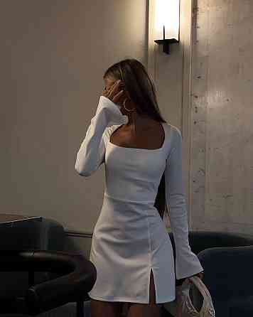 Женское базовое мини платье с рукавом креп дайвинг Белый, 46/48 Одесса