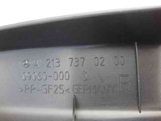 Mercedes-Benz  A2137370200 9051 Обшивка рами вікна задніх правих дверей чорна E-Class W213 Одесса