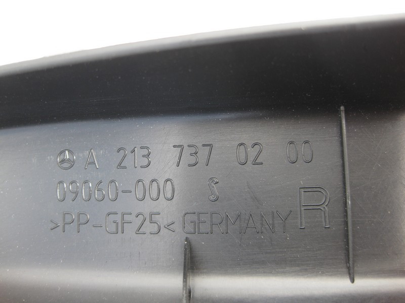 Mercedes-Benz  A2137370200 9051 Обшивка рами вікна задніх правих дверей чорна E-Class W213 Одесса - изображение 2