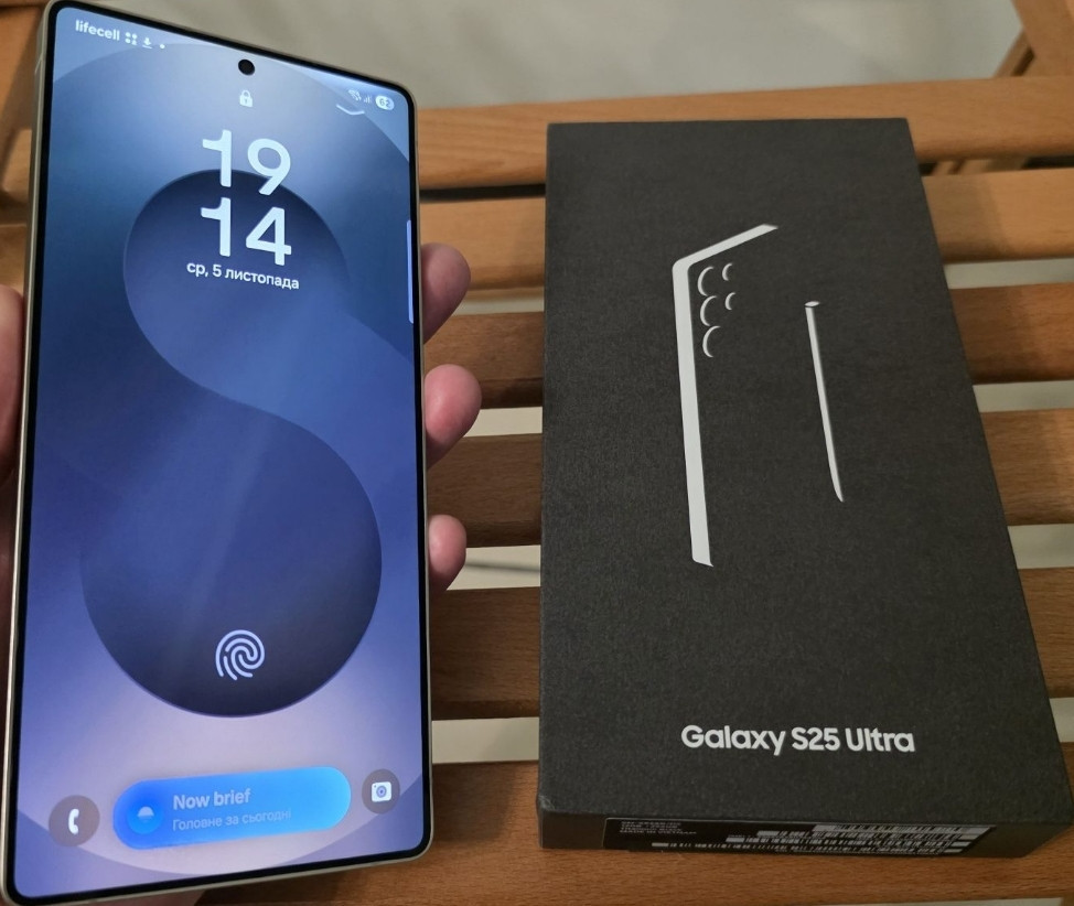 Новий на гарантії повний рік Samsung Galaxy S25 ultra 12/256 GB. Київ - фото 5
