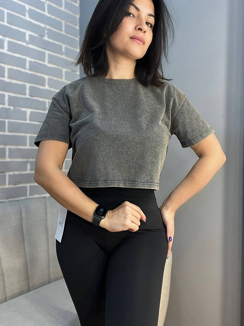 Футболка женская A-N 2308 вареная тай-дай короткая широкая кроп-топ one size серая, серый, one size Киев - изображение 12