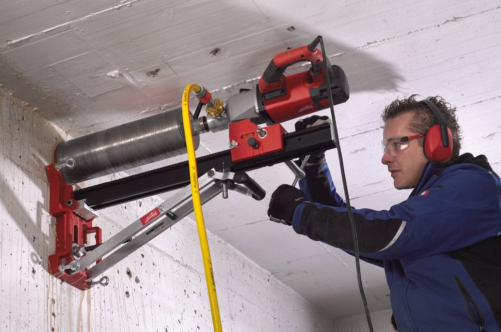 Дриль для сухого або вологого алмазного буріння MILWAUKEE DD 3-152, (1900Вт, 3 швидкісті, кейс) Одеса - фото 7