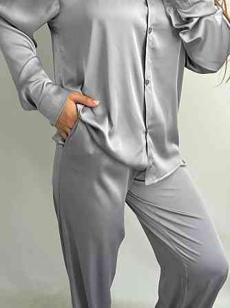 Жіночий шовковий костюм із штанами Сірий XL/2XL Харків