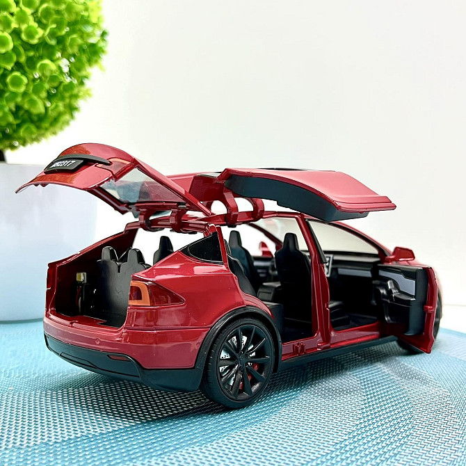Машина Автосвіт Tesla Model X інерційна відчиняються двері капот багажник 17см Червона (AP-2004) Чернігів - фото 6