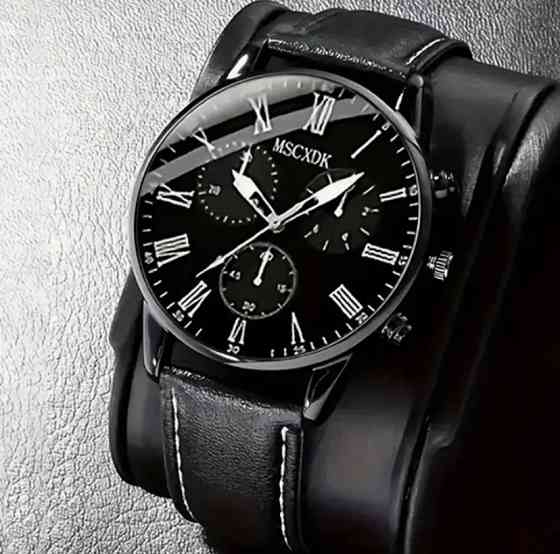 Подарочный набор для мужчин наручные часы с браслетом кулоном кольцом и кошельком черный Киев