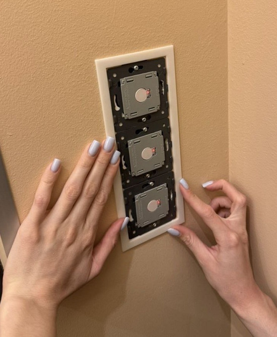 Накладка декоративна для вимикачів і розеток LIVOLO чорна (VL-ZCP-2B) Коломыя - изображение 6