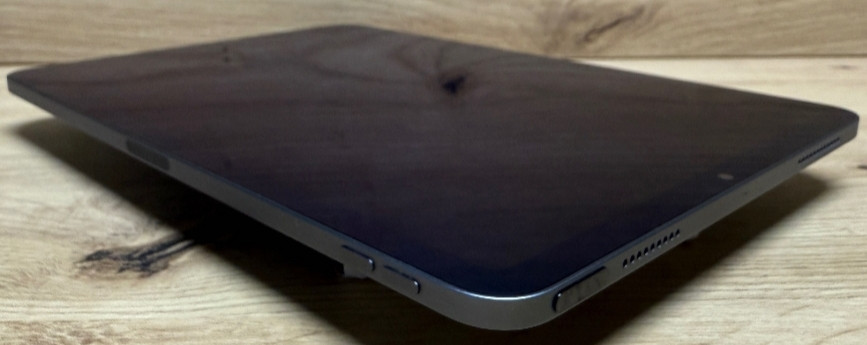 Планшет Apple iPad Air 5го покоління із процесором Apple M1
10.9‘‘ Wi-Fi 
256gb
Колір Space Grey Київ - фото 3