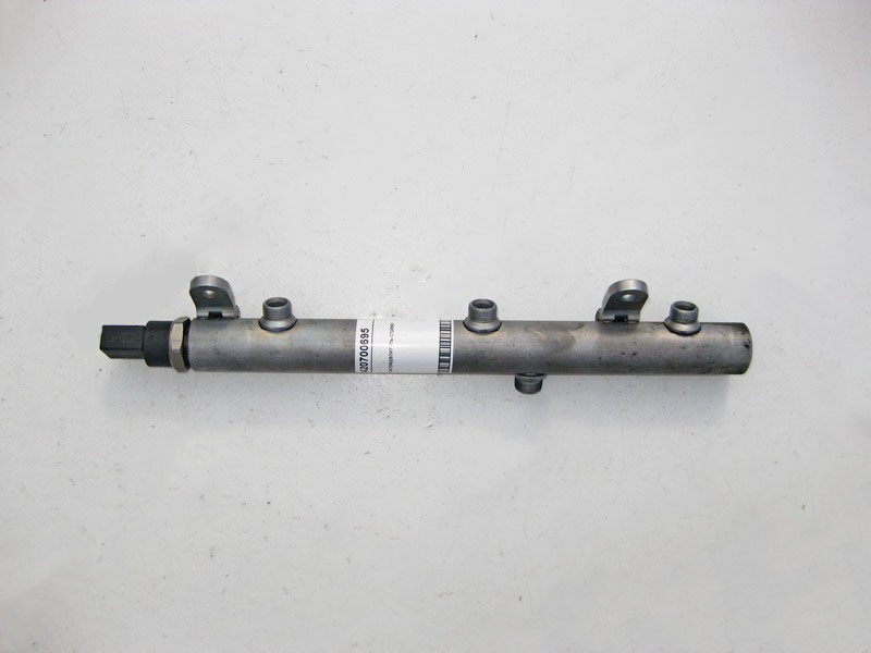 Mercedes-Benz  A6420700695 Паливна рампа - розподільник праворуч з датчиком для двигуна OM642 V6 3.0 cdi Одеса - фото 1