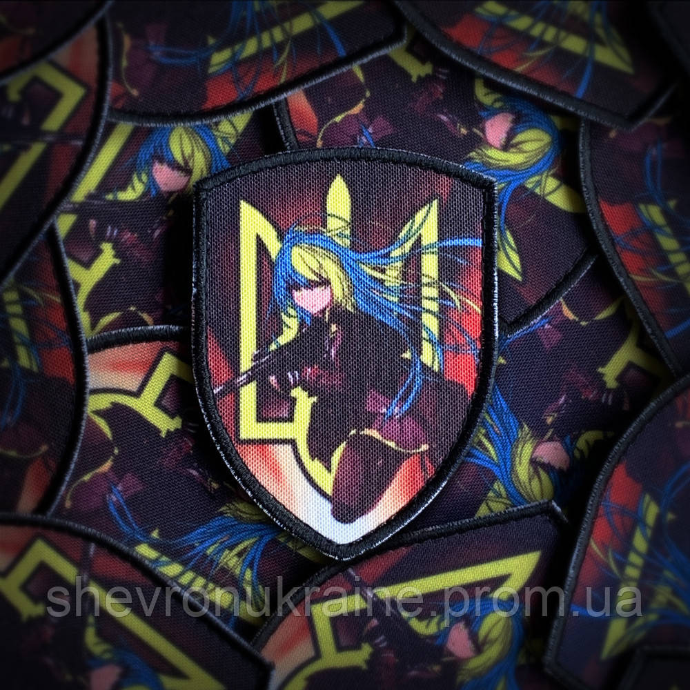 Друкований шеврон Аніме Дівчина (Форма щит. На липучці) Розмір 9x6.5см Київ - фото 1