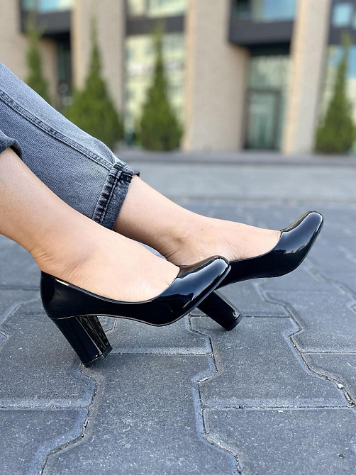 Туфлі жіночі YES MILE чорні еко-лак каблук 6см ( -1) Коломыя - изображение 9
