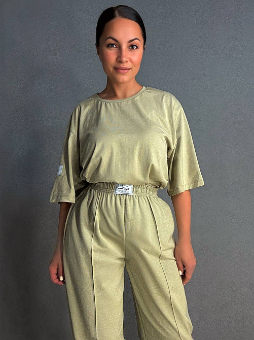 Костюм женский CAPPITONE 101212 оверсайз футболка и джогеры с нашивками хаки, хаки, L Киев - изображение 12