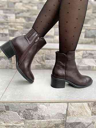 Injers Черевики жіночі INJERS коричневі натуральна шкіра висота каблука 6см висота черевика 10с Коломыя