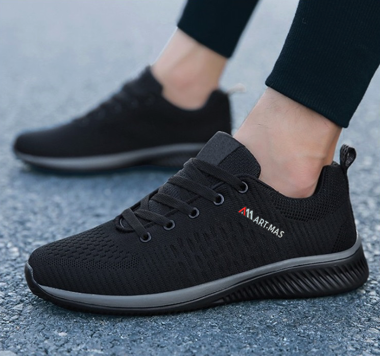 Кросівки бігові 