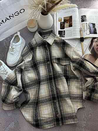 Жіноча тепла оверсайз сорочка в клітинку на ґудзиках кашемір Чорний Одеса