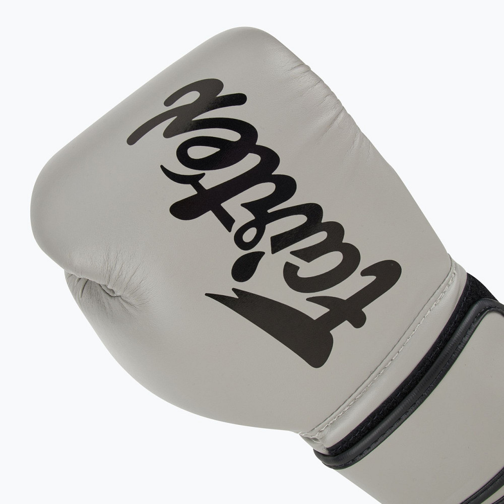 Боксерські рукавиці Fairtex BGV14 Grey 14 унцій (бинти в комплекті) Каменское - изображение 6
