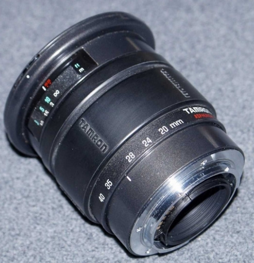 Tamron AF 20-40mm f/2.8-3.5 • Sony. Харьков - изображение 2