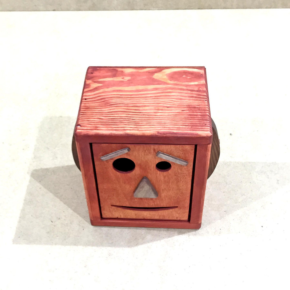 Держатель для туалетной бумаги 