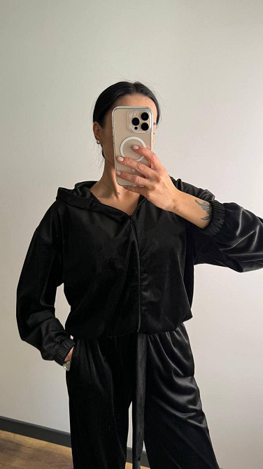 Жіночий стильний костюм-трійка: кофта топ і штани велюр плюш Чорний, 42/44 Одеса - фото 6