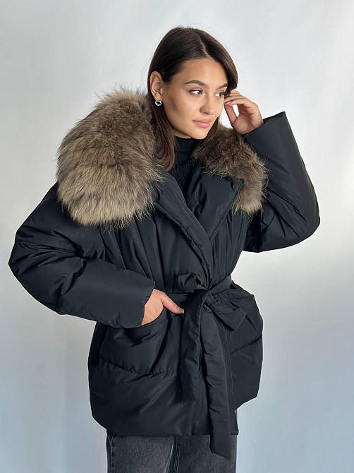 Женский зимний черный пуховик Aria Raccoon с натуральным мехом енота 52 Харьков - изображение 2
