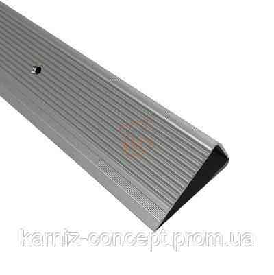 Поріжок сходовий рифлений БРП-060 анодований 45x22 мм (колір срібло) 2700 Бровари