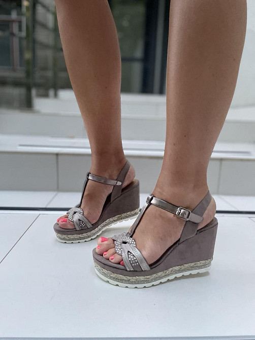 SMALL SWAN Босоніжки жіночі SMALL SWAN капучіно (літо, еко-замша) (942) 36р.37р.40р. Коломыя - изображение 2