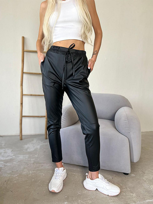 Демісезонні штани з екошкіри "Richy" (тонкі) оптом | Норма Київ - фото 1