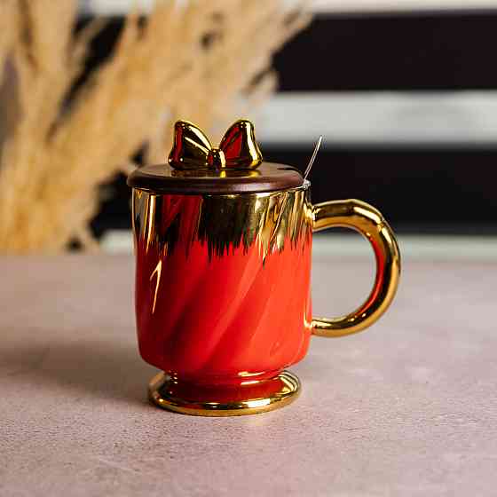 Yiwu Новорічна порцелянова чашка «Золотий Вихор» 450 мл з кришкою і ложкою Yiwu FM-23C Коломия