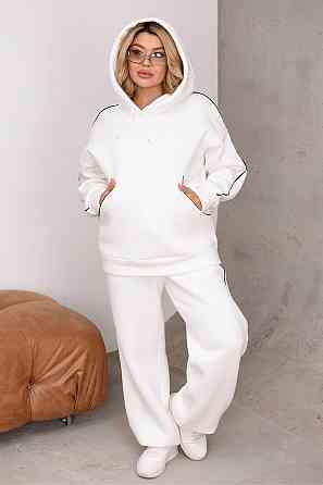 Жіночий теплий костюм з капюшоном Одеса