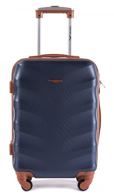 Чемодан пластиковый WINGS 402 малый темно-синий Киев - изображение 2