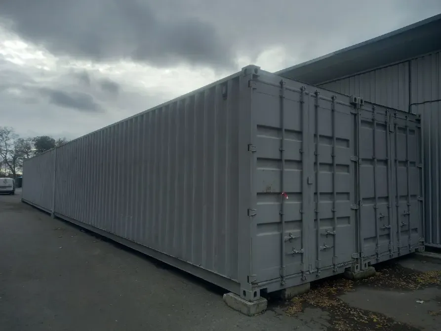Оренда Контейнера 40 футового. Повністю відновлений і зашитий, зроблена підлога і електрика з освітленням. Територія на червоній лініх Б.Хмельницького Дніпро - фото 1