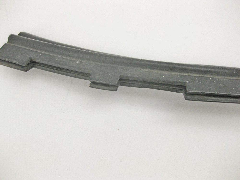 Mercedes-Benz  A2206280098 Ущільнювальна гумка середня на перегородці відсіку моторного S-Class W220 CL C215 Одесса - изображение 6