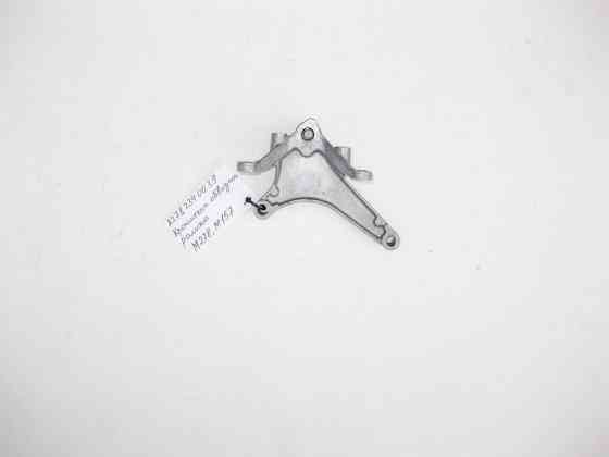 Mercedes-Benz  A2782340039 Кронштейн ролика ременя агрегатів для двигунів M278 V8 4.0 4.6л M157 5.5 6.0л Одесса