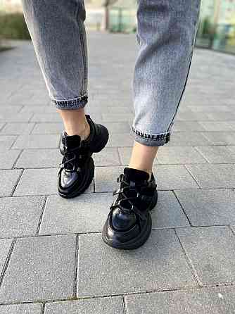 Molly Кросівки жіночі MOLLY 819 чорні (весна-осінь, шкіра+замша натуральна) (5162) 37р.38р.39р. Коломия