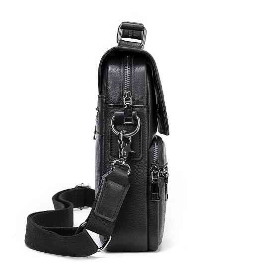 Вертикальна чоловіча сумка в м'якій шкірі Vintage 20367 Чорна Київ