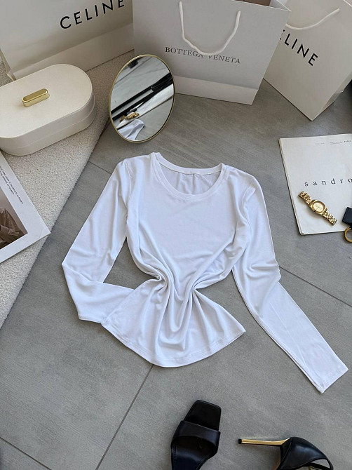 Жіночий базовий лонгслів з віскози Одеса - фото 3