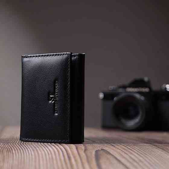 Зручний компактний гаманець з монетницею із натуральної шкіри Чорний (ST Leather) Київ